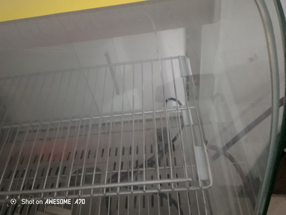 Витрина для подогрева пищи