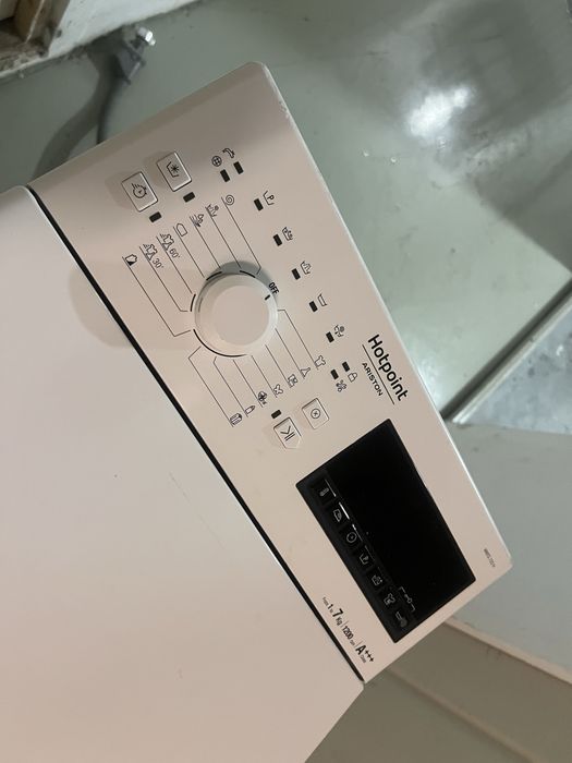 Masina de spalat hotpoint ariston