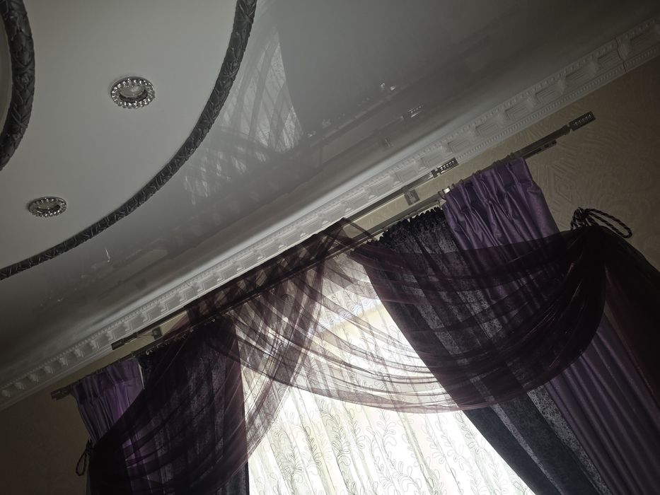 Продам карнизы,тюл и зановески