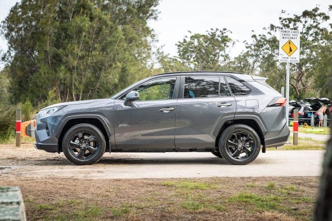 Jante Toyota R18 5x114.3 RAV4 BG 013 Style | 7J ET35