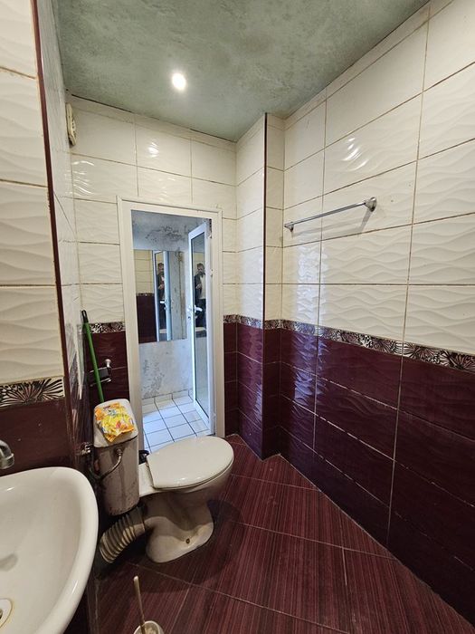 Продава се Двустаен апартамент в София, Полигона - 65 кв.м за 1937 €/кв.м - Снимка #11