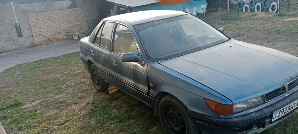 Продам срочно Mitsubishi Lancer