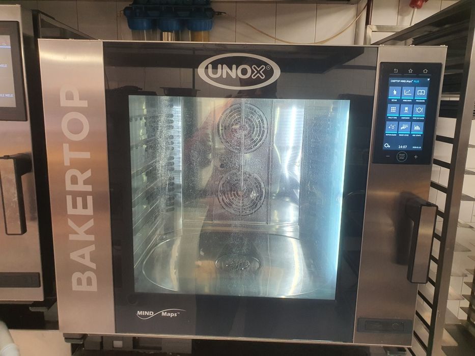 Cuptor Unox Patiserie 6 tavi Pe Gaz