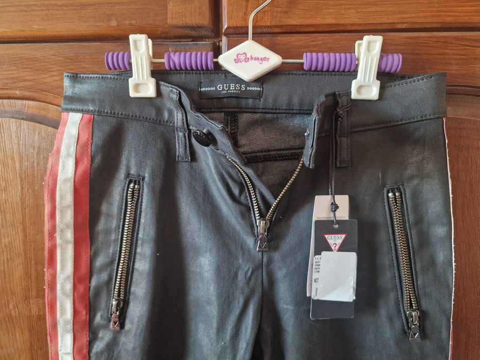 Кожени панталони Guess