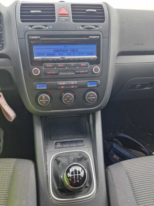 Vând VW GOLG V,2009