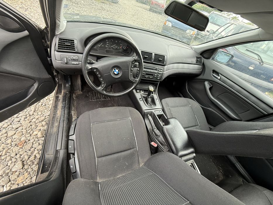 BMW 318 i  143 кс на части