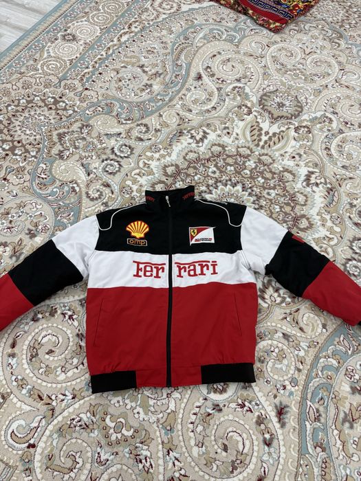 Ferrari ветровка