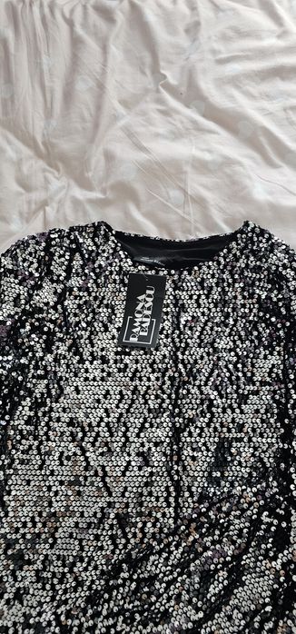 Costum din catifea cu paiete