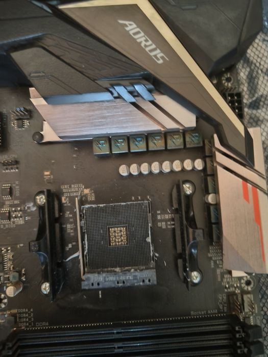 Placă de bază Gigabyte B450 AORUS PRO – Socket AM4