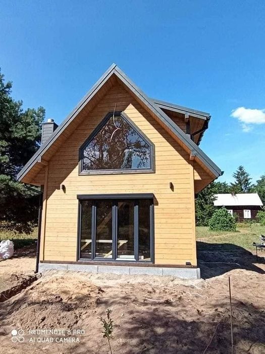 Construim cabane moderne din lemn