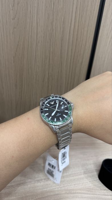Часы ARMANI новые