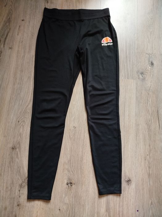 Клин марка ELLESSE размер С-М