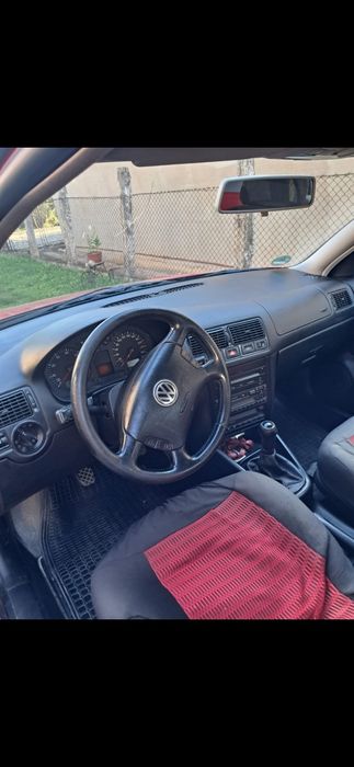 VOLKSWAGEN Golf 2000 — imagine 3