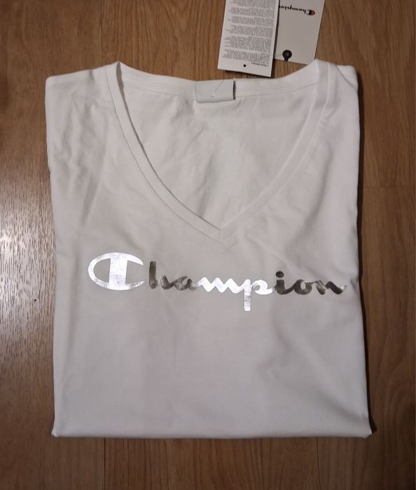 Tricou femei Champion nou cu eticheta