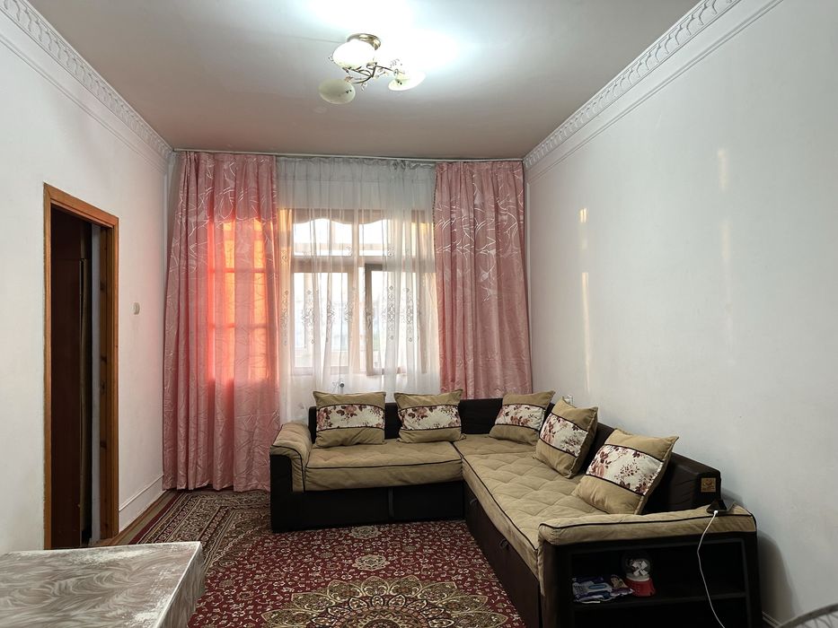 2-ух комн 2/4/4 Ависозлар1, Халк Банк, балкон 1,5х6. Кадышева базар.