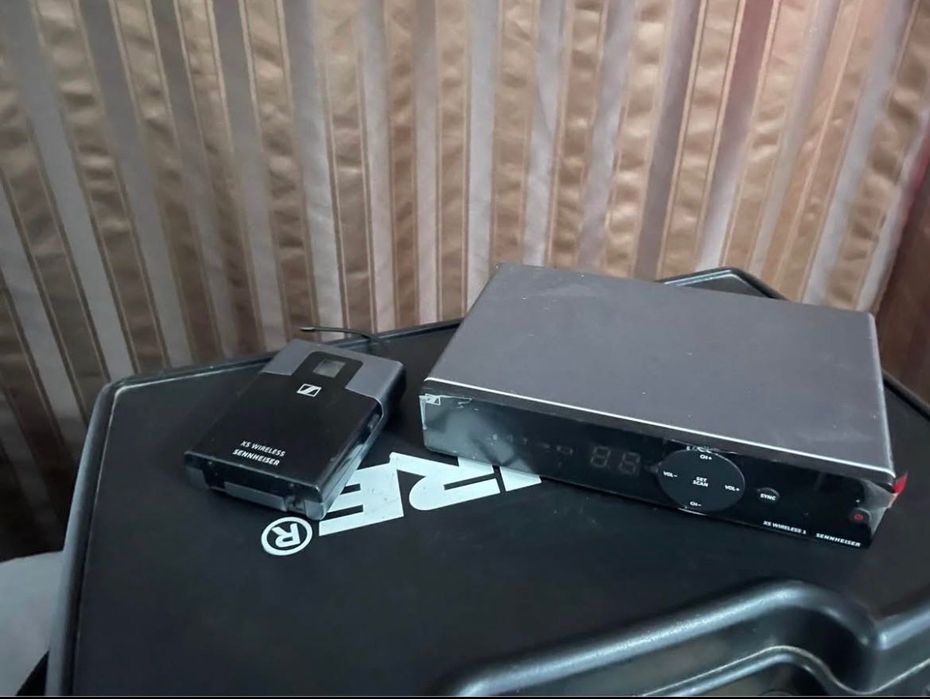 Vând Receiver Sennheiser XS Wireless
