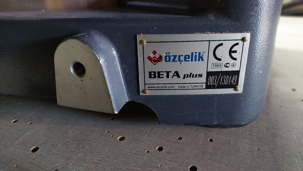 Ozcelik BETA plus Торцовочный станок озчелик углорез