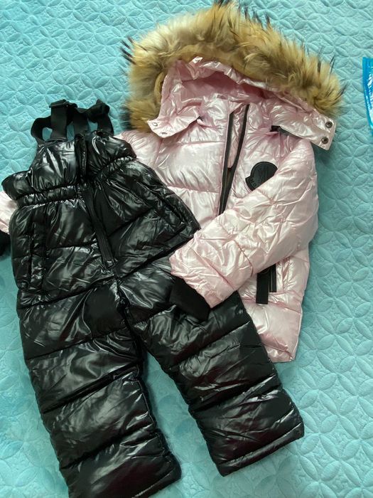 Продам детский комбинезон