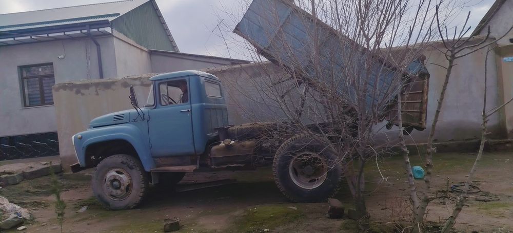 Зил 1988 йил   сотилади