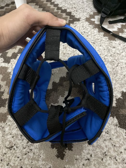 Бокс шлем новый