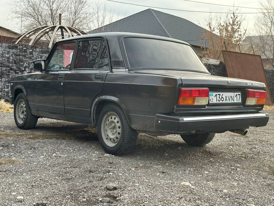 Продаю срочно 2107