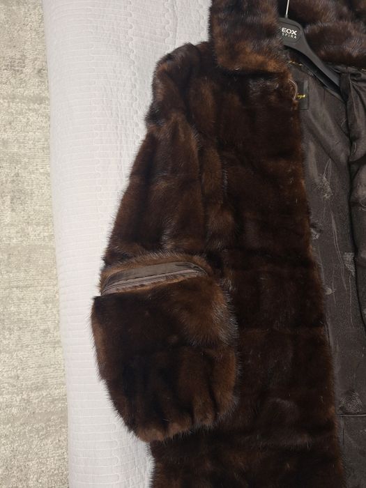 Норковая шуба с капюшоном