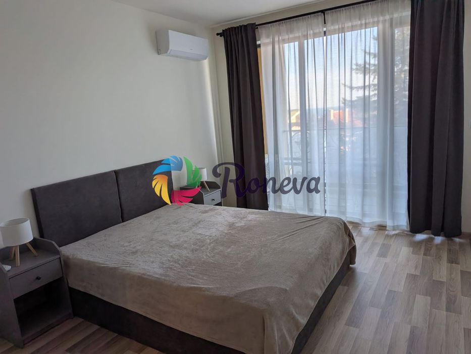 Дава се под наем Двустаен апартамент в к.к. Св.Св. Константин и Елена - 70 кв.м за 598.23 € - Снимка #3