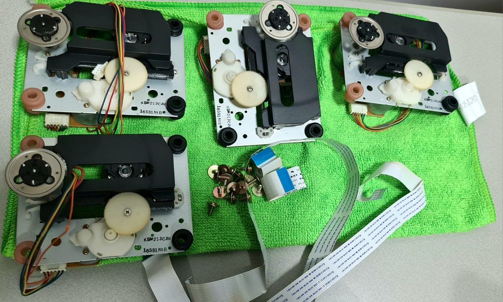 Mecanism Optic SONY KSM-213CJM