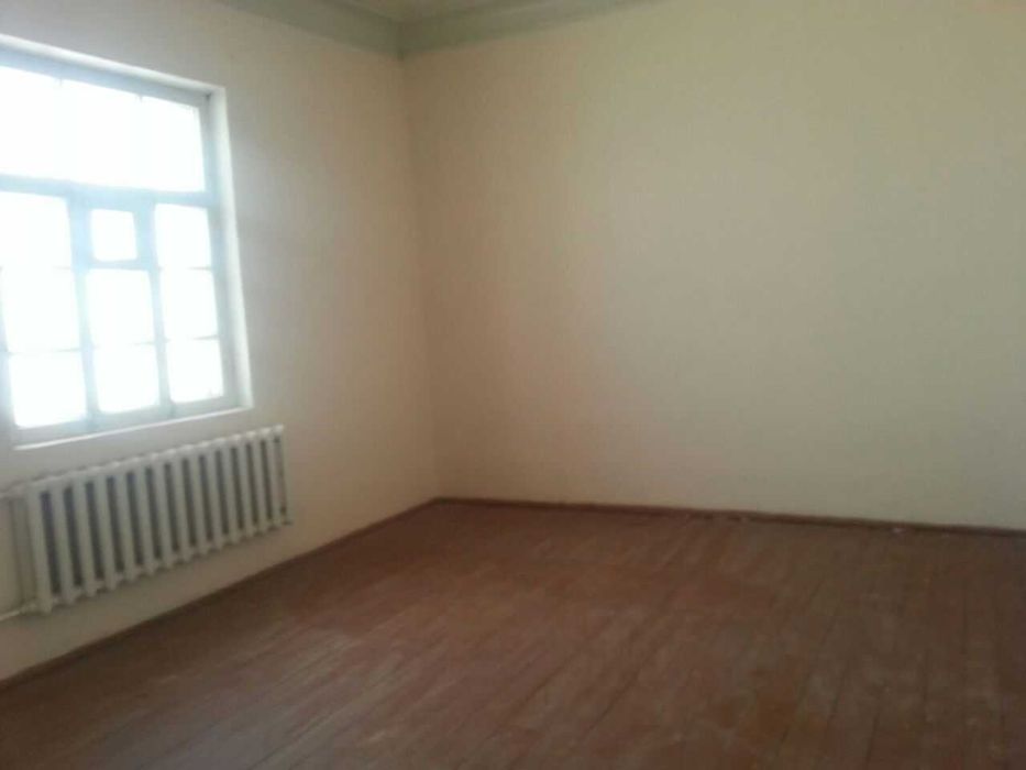 Ховли жой сотилади