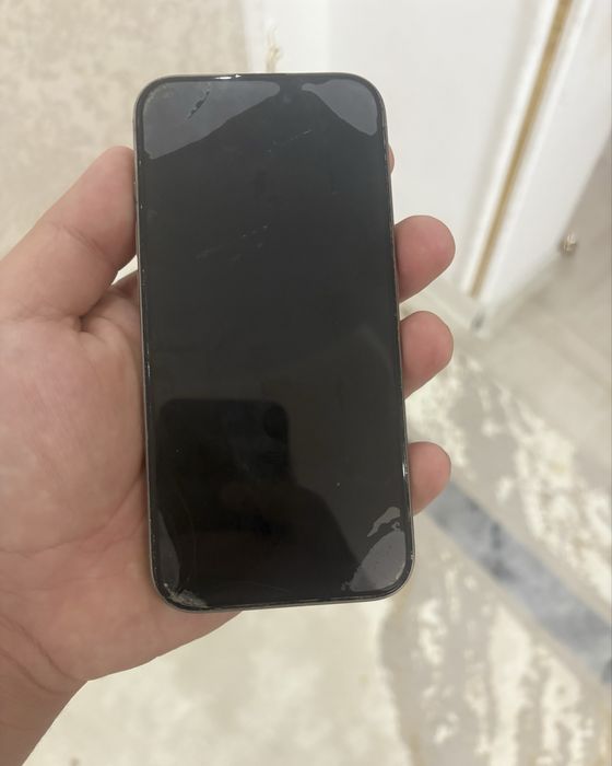 iPhone 15 pro 128ГБ