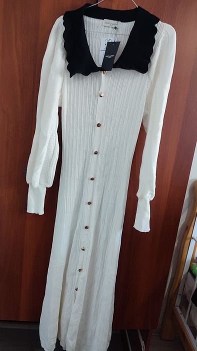 платья по скидочной цене 5000