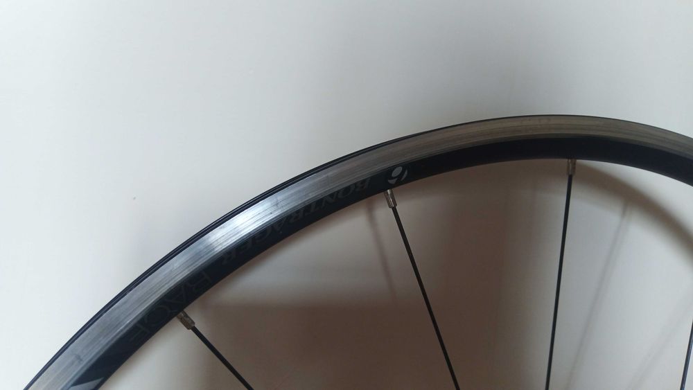 Roata cursiera Bontrager Race TLR 700cc