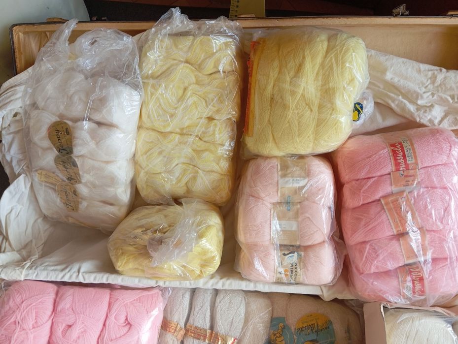 Чисто нови прежди