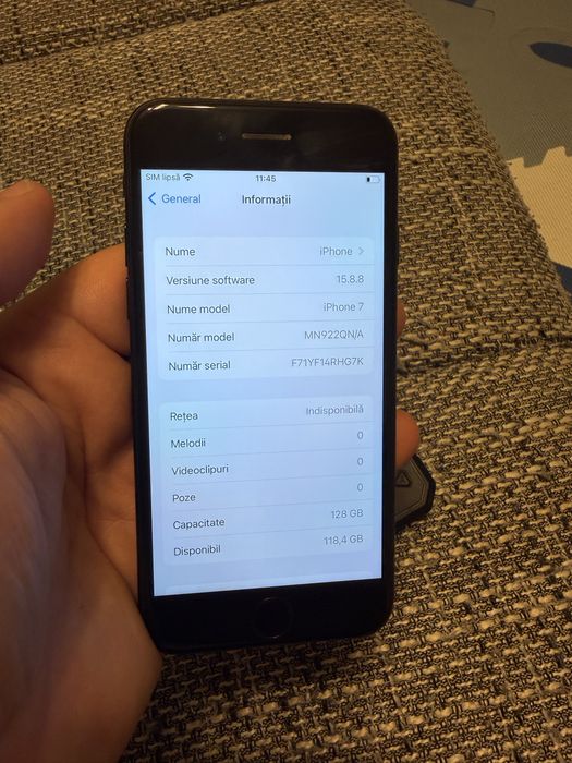 iPhone 7 Black 128 GB – baterie 85% husa