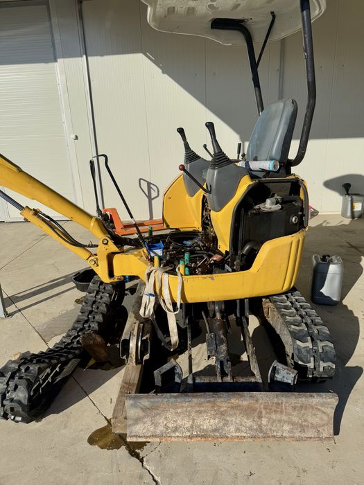 Service/ reparatii excavatoar / buldo / miniexcavatoar / Bobcat / JCB