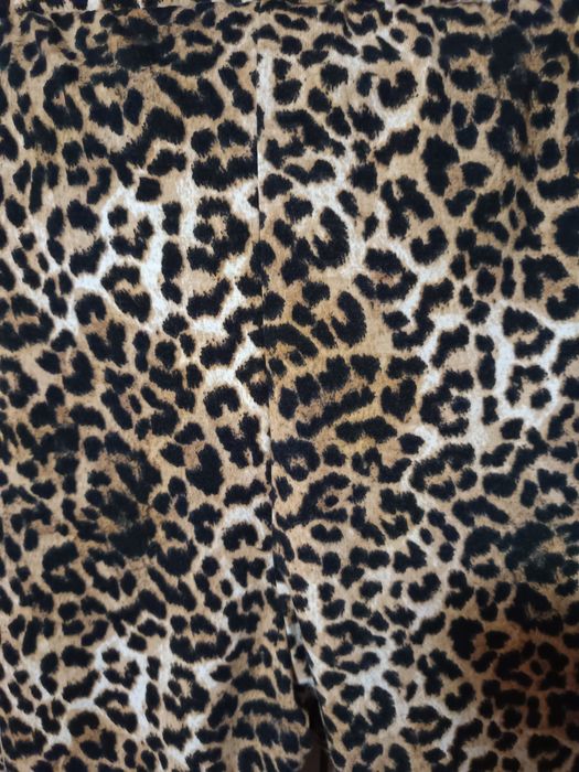 Панталон тип клин нов Хл/2хл размер