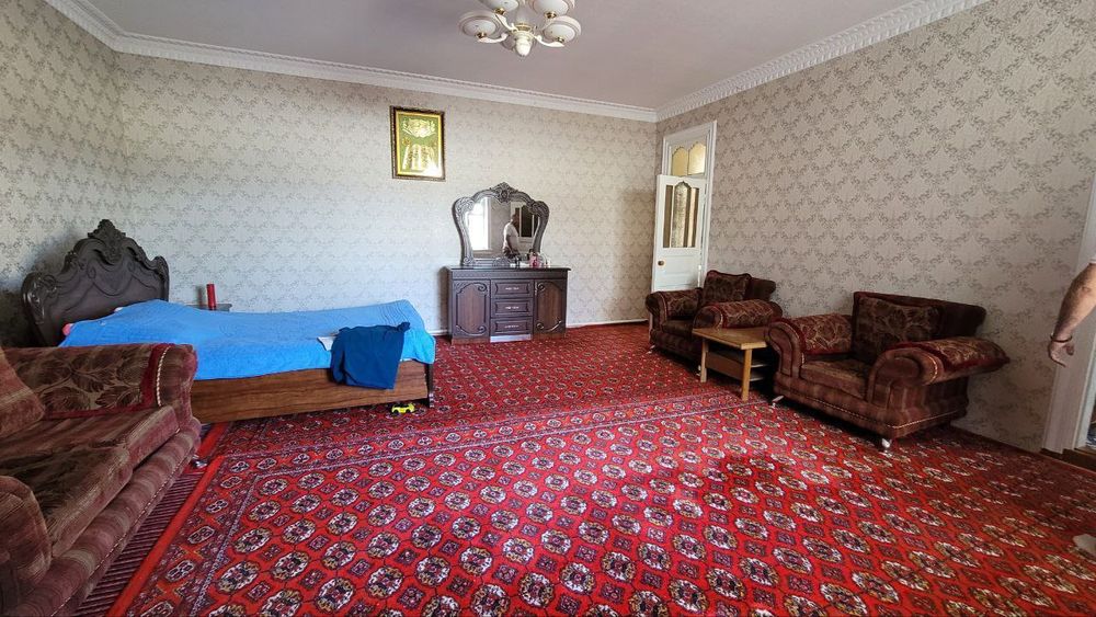 Двор 2 соток  160 тысяч