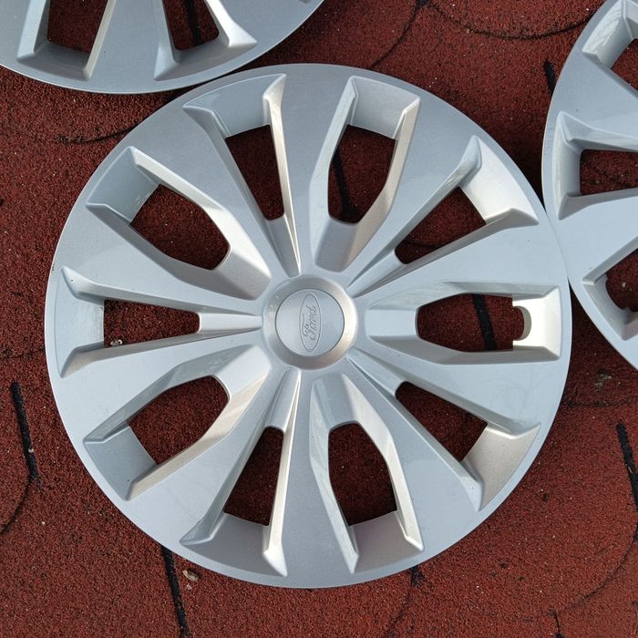 Форд 15 цола  оригинални тасове