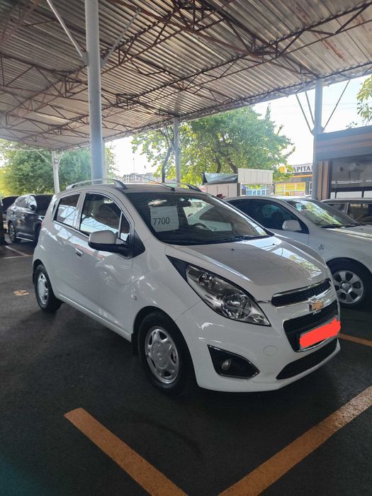 Spark avtomat 2020 yil  7.700$