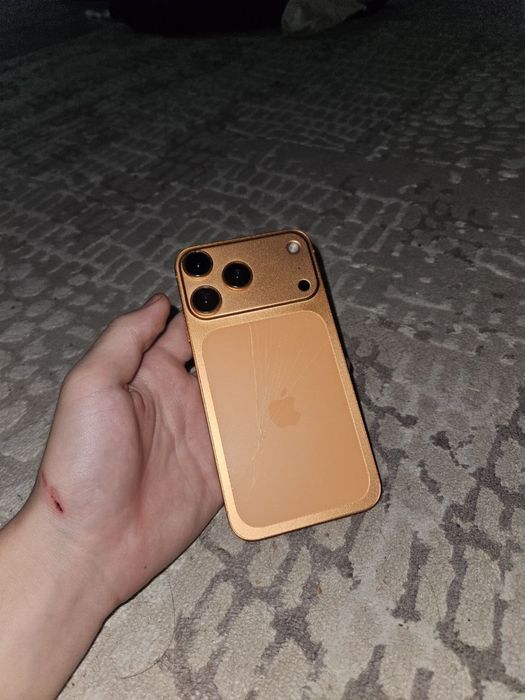 Iphone xr в корпусе 17 про макс