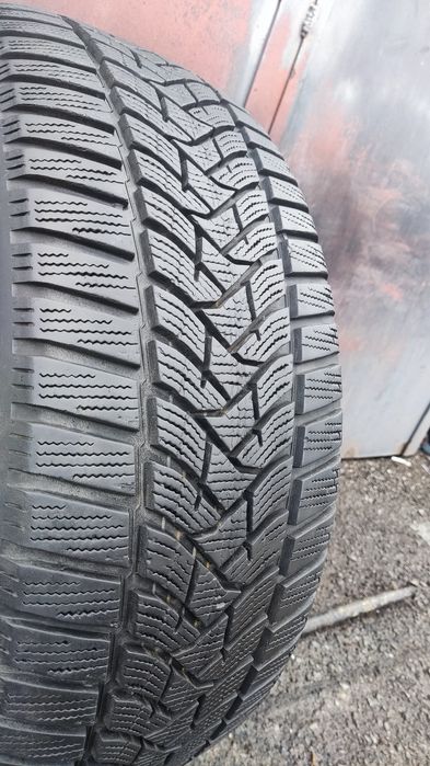 1бр. зимна гума 215/55/16 Dunlop Winter Sports 5
6.7mm
dot22
Добро със