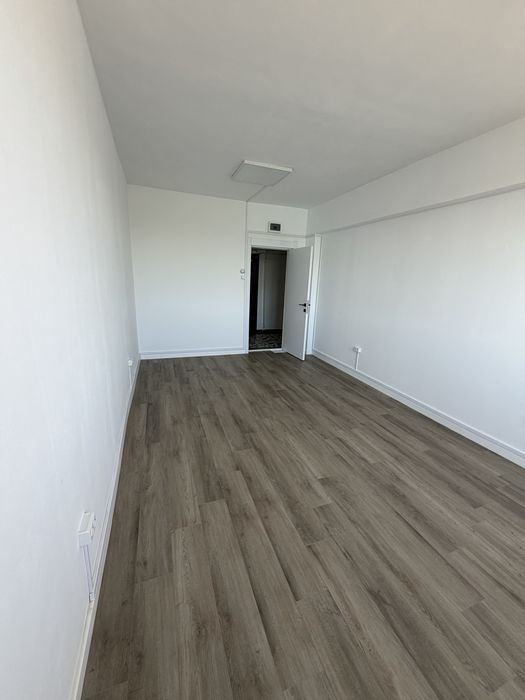 Inchiriem spatiu pentru birouri - vedere directa la Dunare