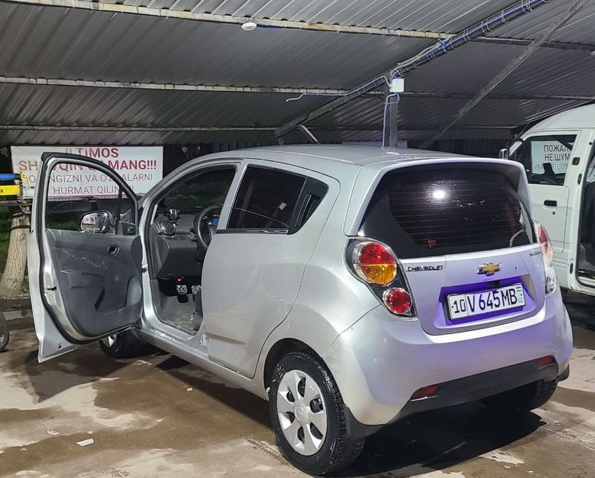 Spark sotoladi..