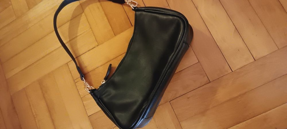 Елегантна дамска чанта