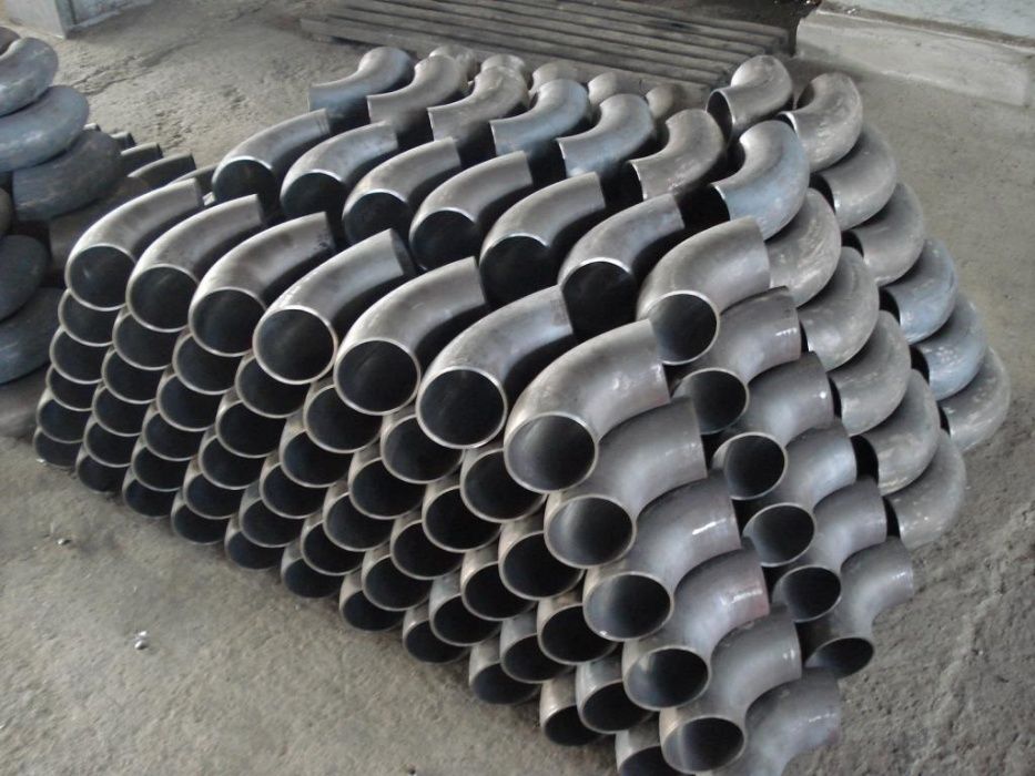 Отводы металлические 90 град.