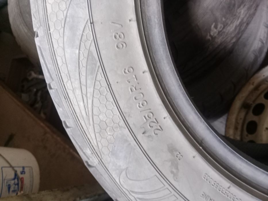 Шины легковые r16