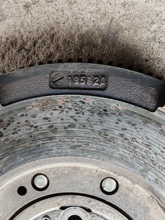 Демферен маховик 2.0 тди 140кс