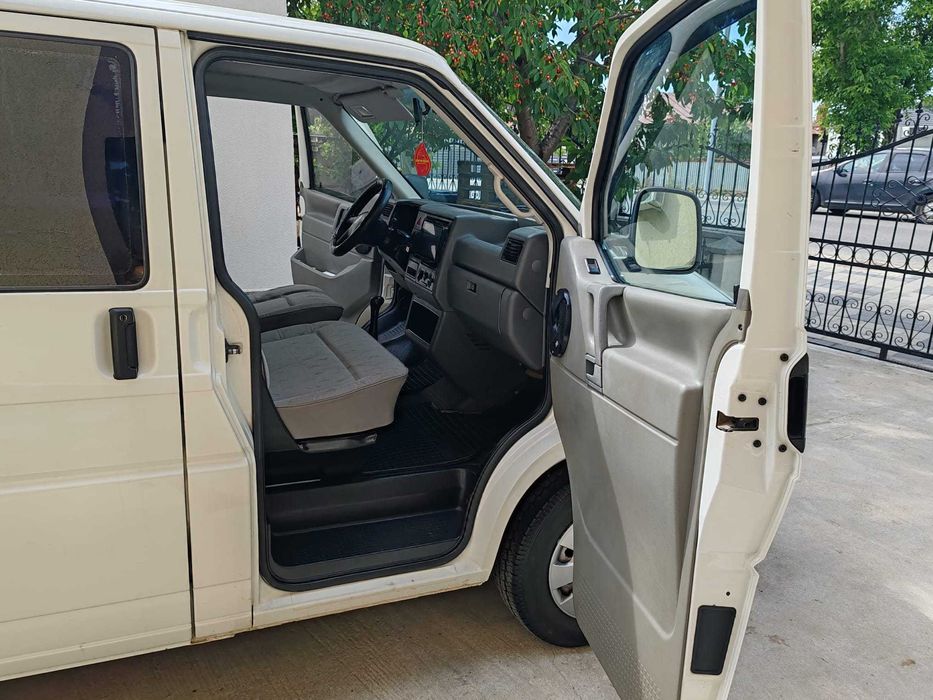 VOLKSWAGEN Transporter 2002 — imagine 2