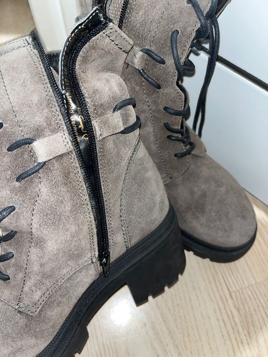 Tamaris естествена кожа-велур