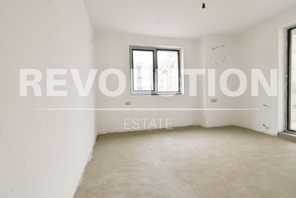 Продава се Тристаен апартамент в София, Лозенец - 117 кв.м за 2284 €/кв.м - Снимка #3